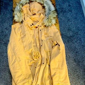 American eagle winter jacket with fur trim khaki